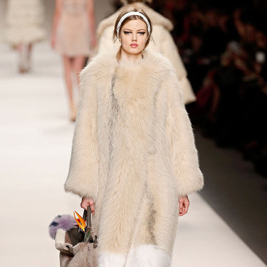 2015ﶬFendi